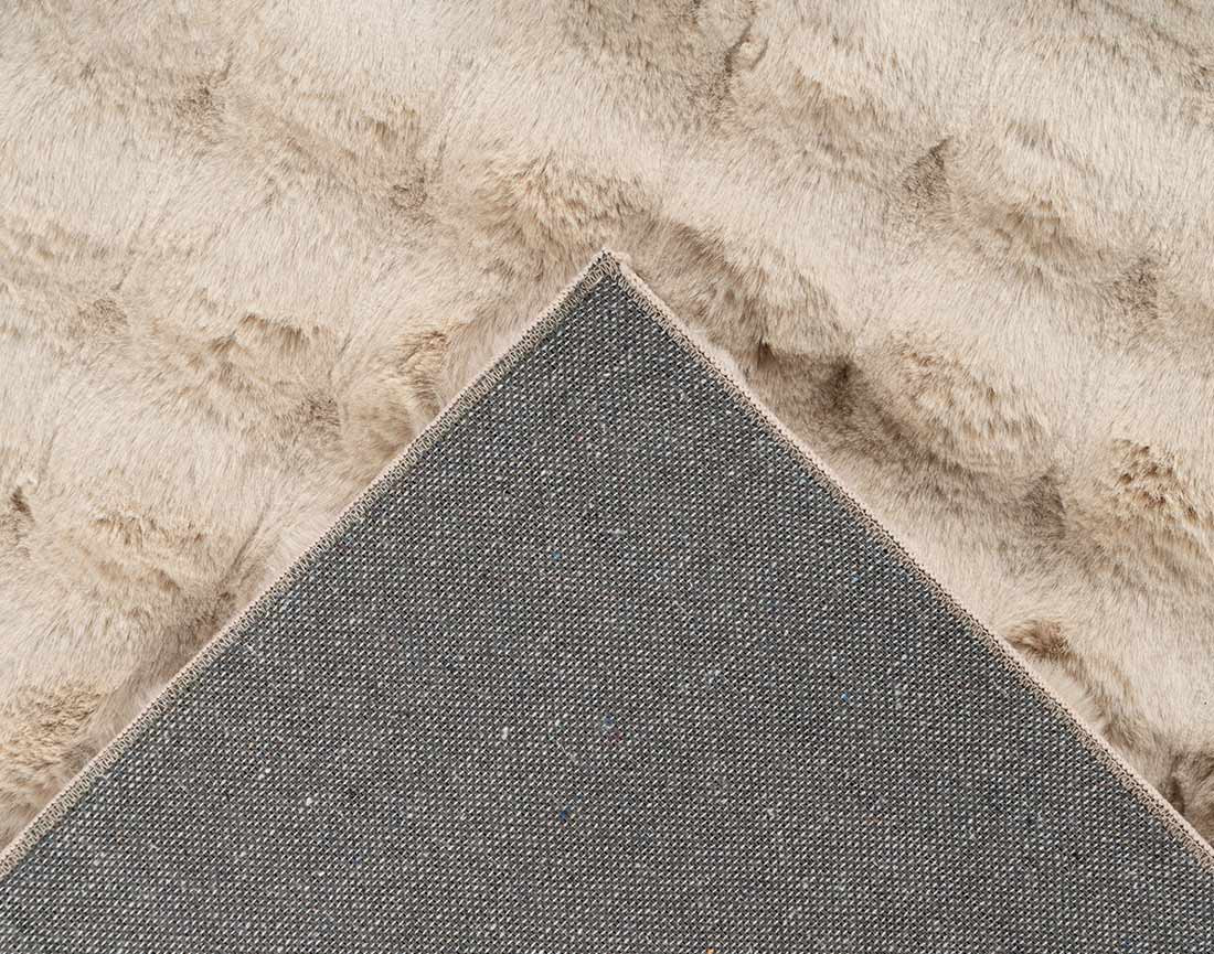 Tapis 200x290 cm en fausse fourrure Sweety