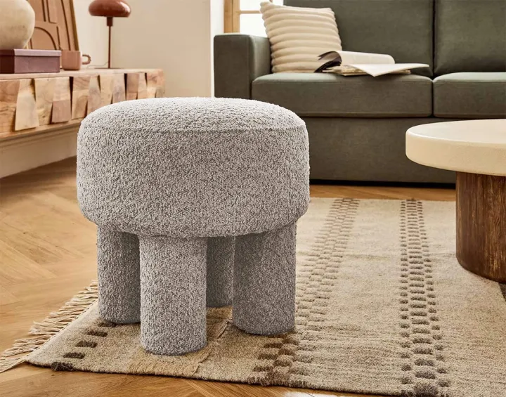 Pouf en tissu bouclette Minna