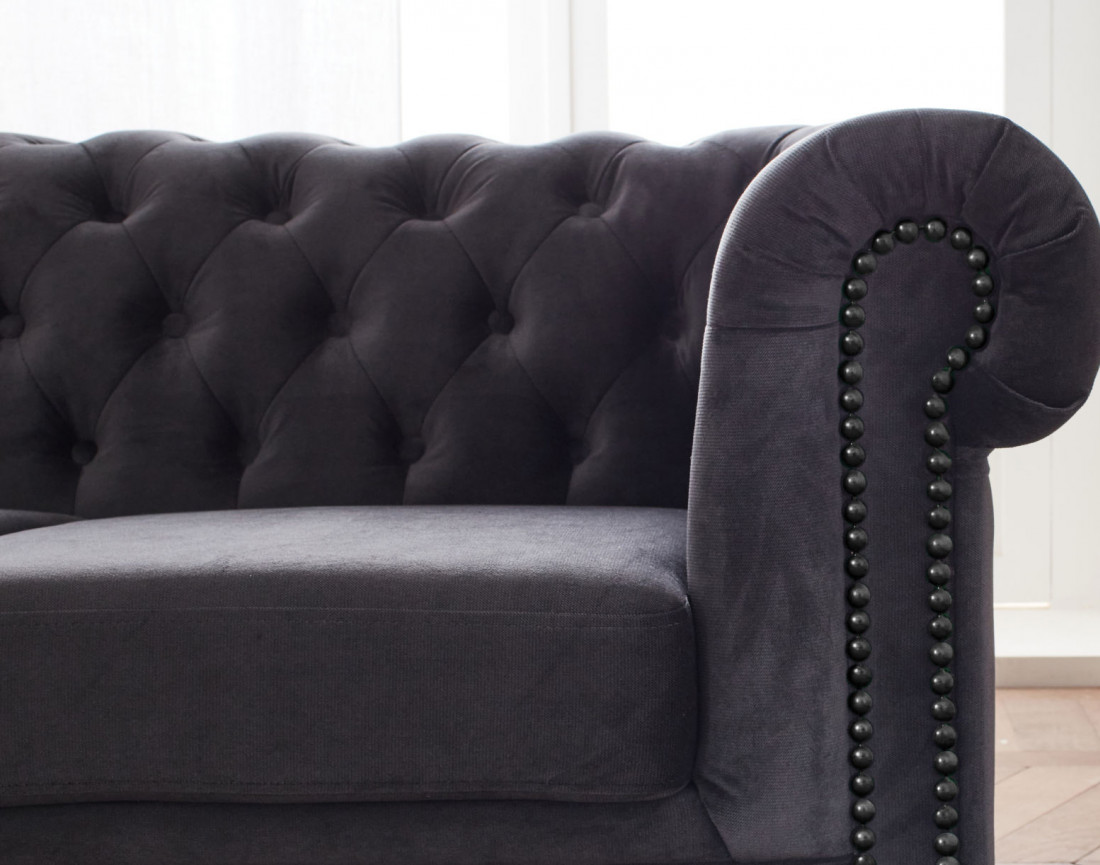 Canapé Chesterfield d'angle gauche 4 places en velours William Canapé Chesterfield d'angle gauche 4 places en velours William