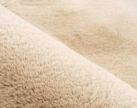 Tapis organique fausse fourrure crème Joy