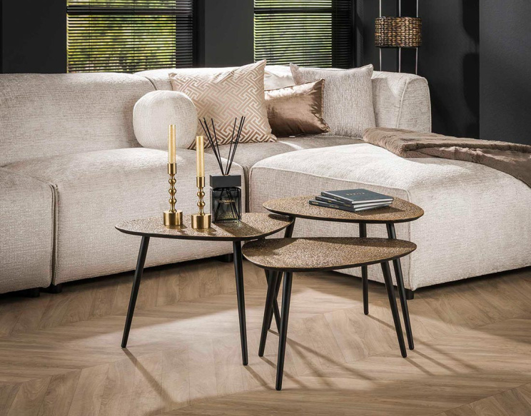 Lot de 3 tables basses doré...