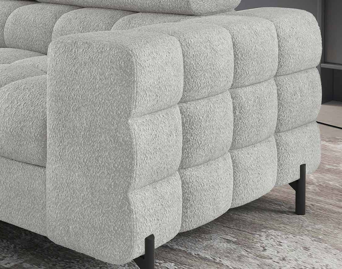 Canapé d'angle gauche 5 places convertible avec coffre et têtières réglables en tissu bouclette Elisa Canapé d'angle gauche 5 places convertible avec coffre et têtières réglables en tissu bouclette Elisa