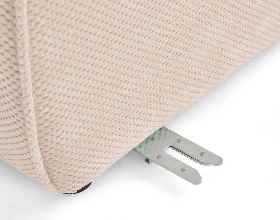 Module d'assise sans accoudoirs 3 places en velours texturé Ellie Module d'assise sans accoudoirs 3 places en velours texturé Ellie