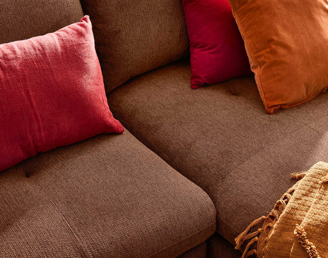 Canapé d'angle droit 4 places convertible avec coffre en tissu texturé Ninon