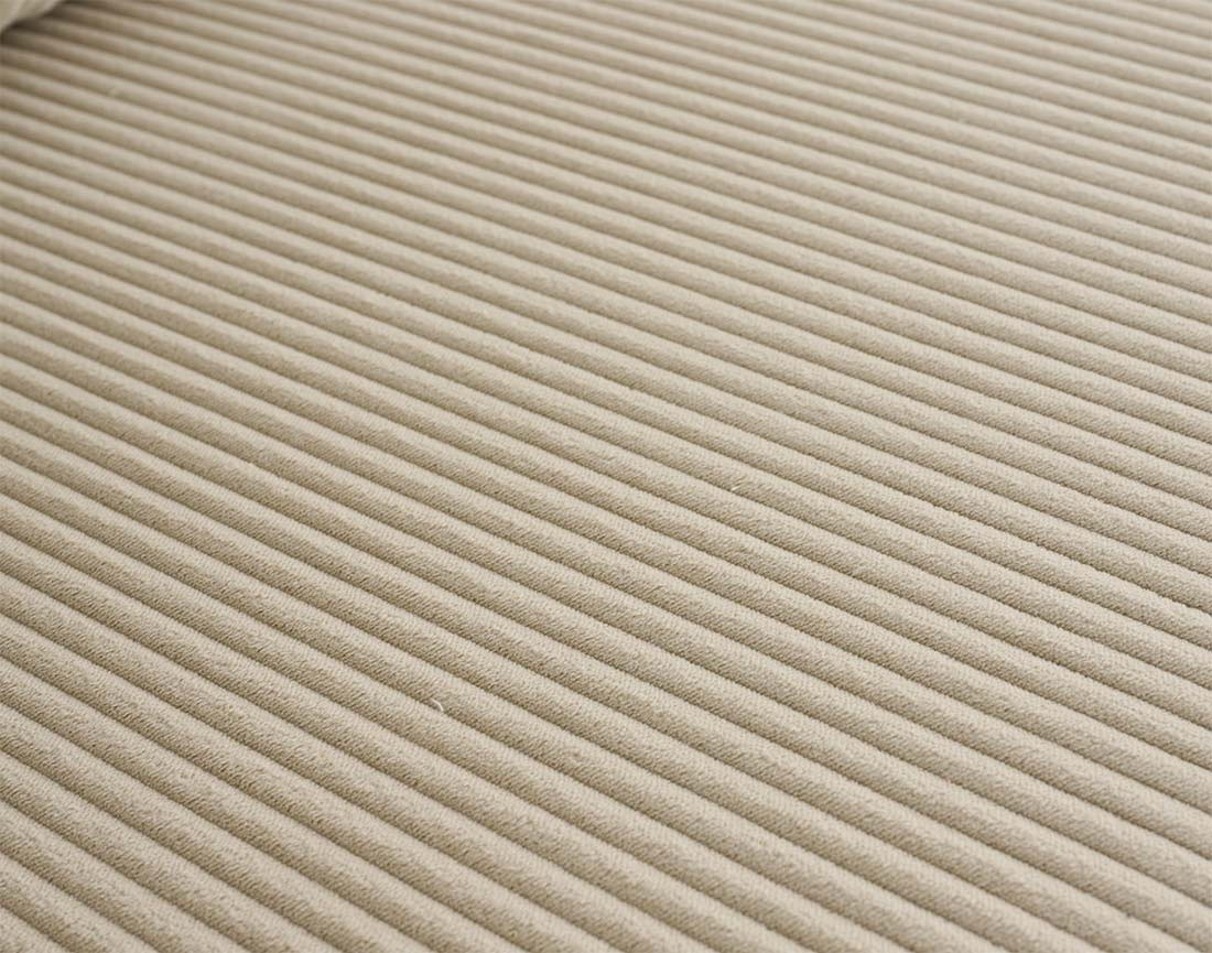 Canapé droit 3 places convertible avec coffre en velours côtelé Elton Canapé droit 3 places convertible avec coffre en velours côtelé Elton