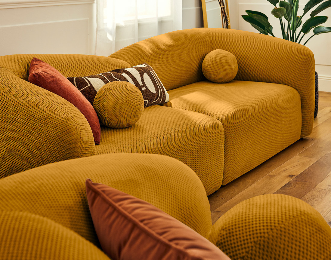 Canapé droit 4 places en velours texturé Charles