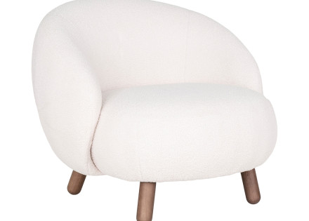 Fauteuil avec pieds en bois d'hévéa en tissu bouclette Nayeli