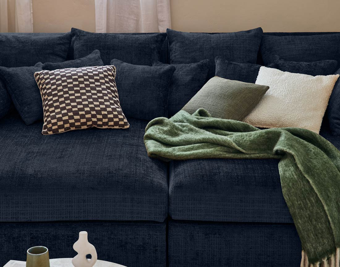 Canapé droit 4 places avec double méridienne en velours texturé Collins