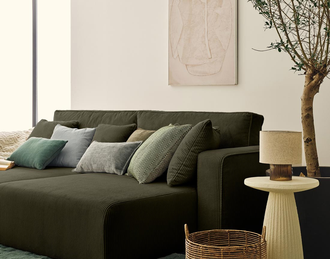 Canapé droit 4 places avec double méridienne assise profonde en velours côtelé Topaze