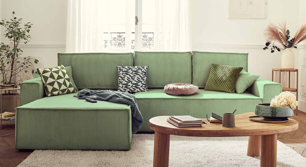 Comment entretenir et protéger votre canapé vert sauge ?