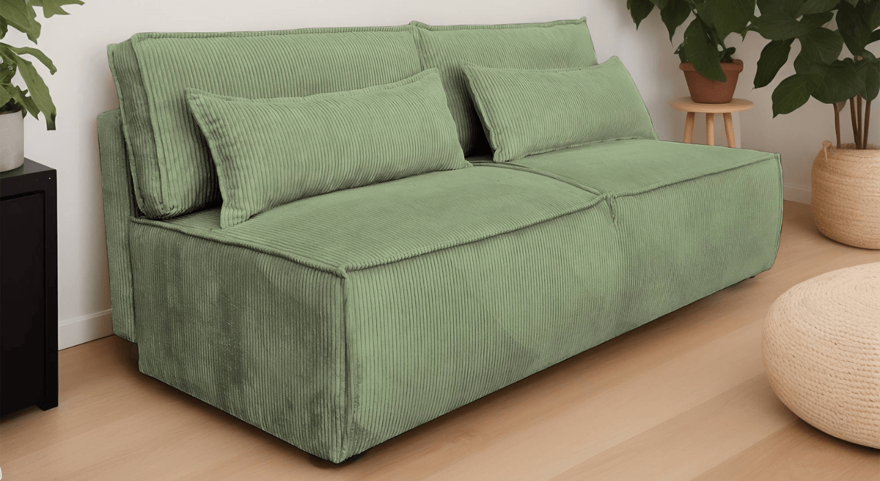 Tendance déco : le canapé vert sauge pour un intérieur élégant