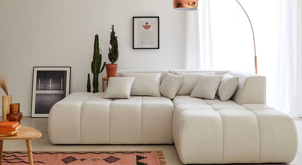 Pourquoi choisir un canapé modulable pour un petit espace ?