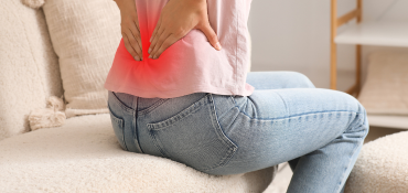 Mal de dos : comment choisir un canapé confortable ?